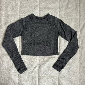 SHEIN Gray Activewear Long Sleeve Crop Top